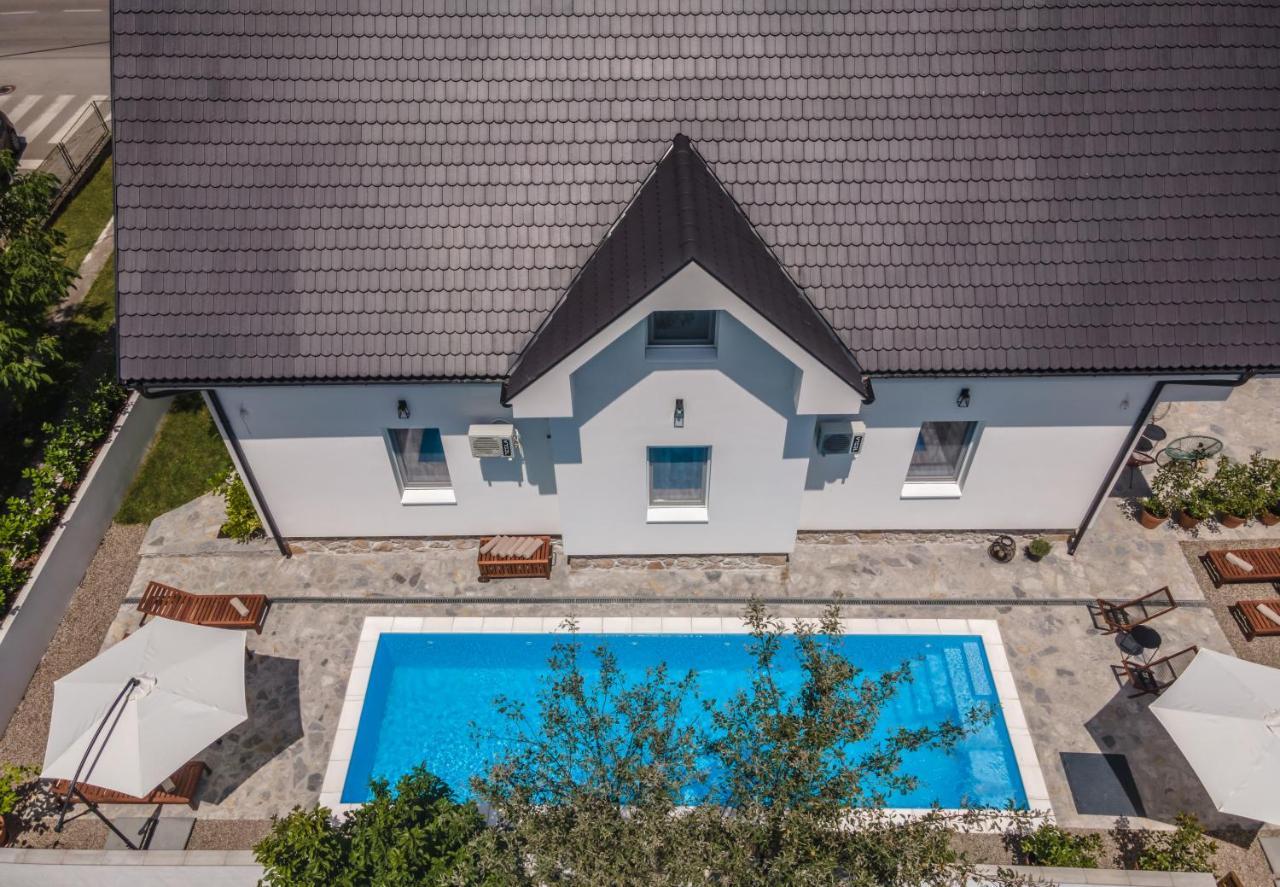 Vila Pobeda Banja Koviljaca Exterior photo