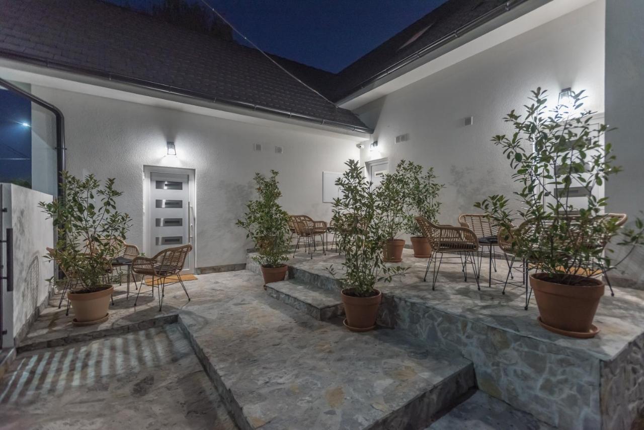 Vila Pobeda Banja Koviljaca Exterior photo